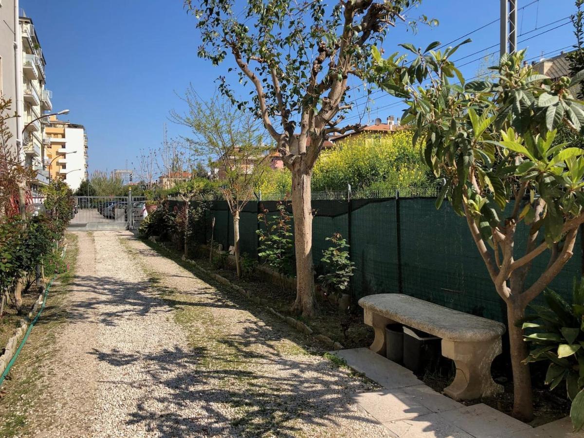 Appartamento Casa Patrizi San Benedetto del Tronto Esterno foto